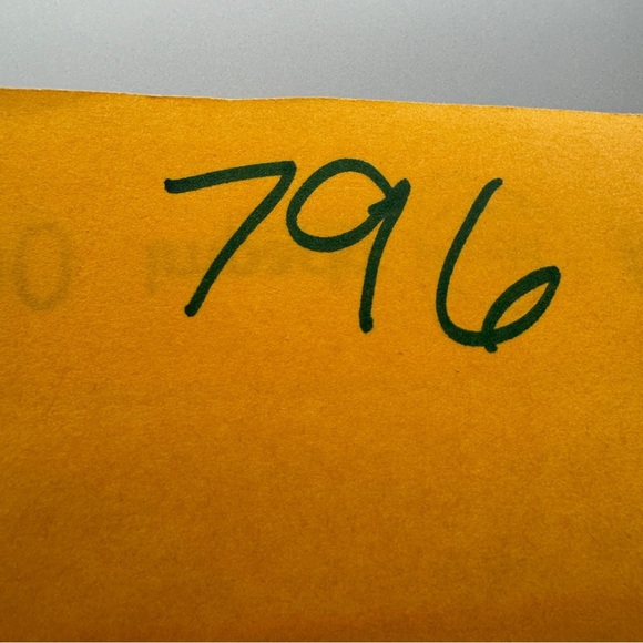 Multi Color Beaded Memory Wire Bracelet • 7.5” Adjustable - Picture 5 of 5